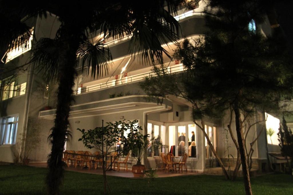Hotel De Paris Tiranë Eksteriør bilde