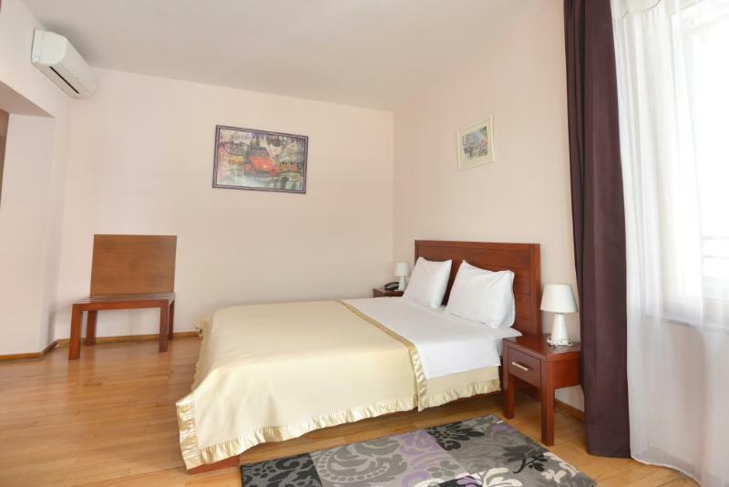 Hotel De Paris Tiranë Eksteriør bilde